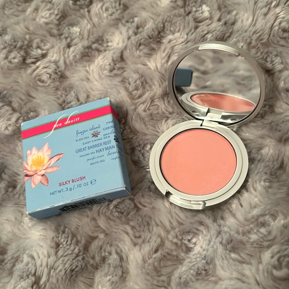 Sue Devitt Blush in Vanuatu BNIB